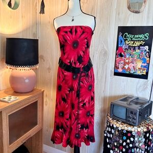Vintage Women's Small Red Daisy Stretch Maxi Skirt 90s 2000s
